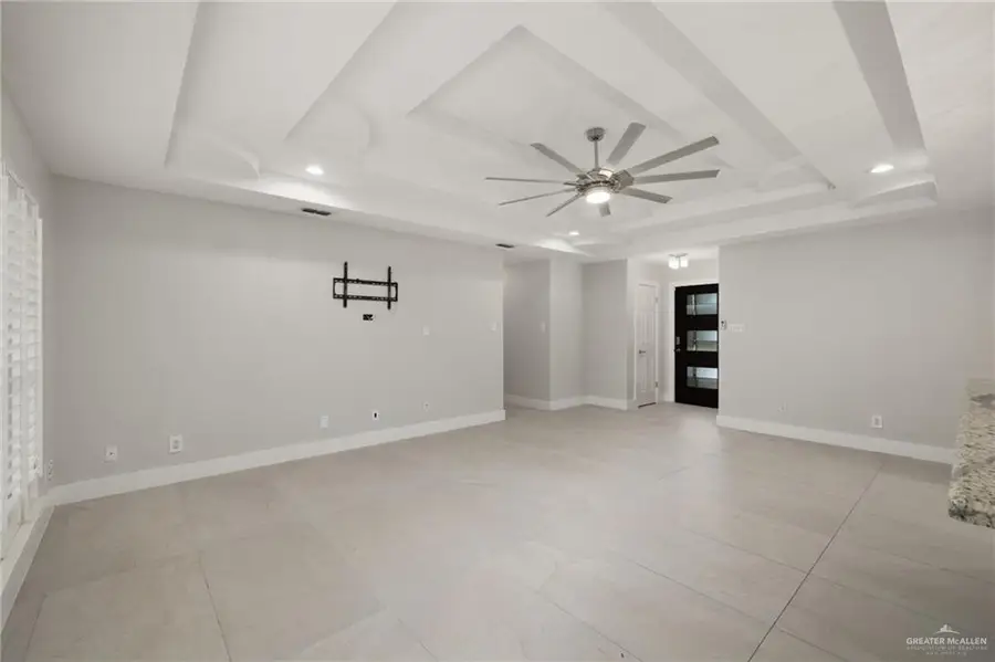 2008 Robin Avenue, McAllen, TX 78504 - Image #2