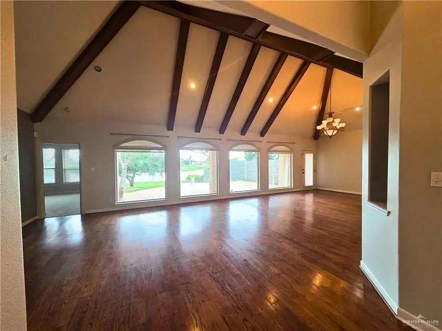 210 Rio Grande Drive, Mission, TX 78572 - Image #2