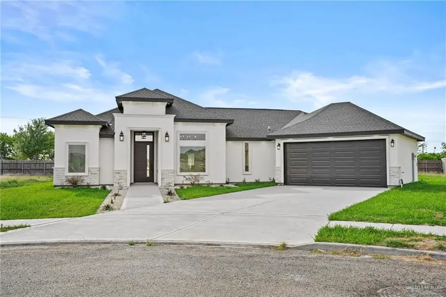 1207 Peregrine Drive, Edinburg, TX 78542 - Image #2