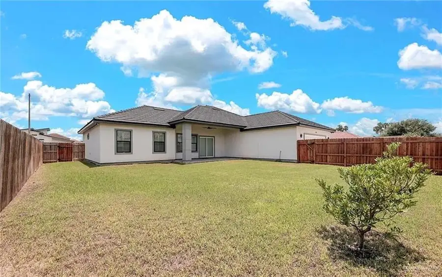 3902 Tierra Escondida Street, Weslaco, TX 78596 - Image #2