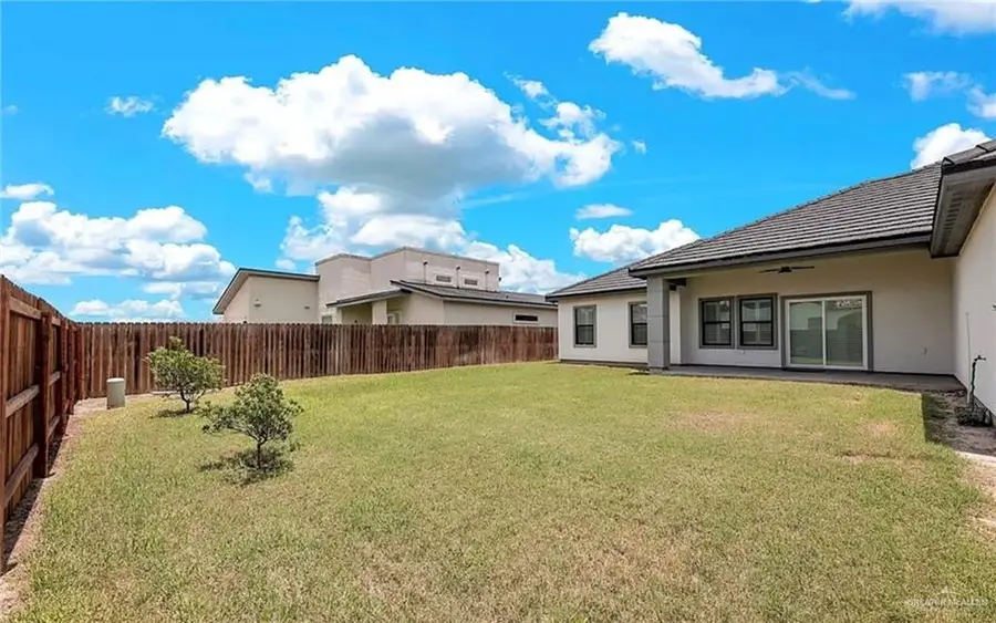 3902 Tierra Escondida Street, Weslaco, TX 78596 - Image #3