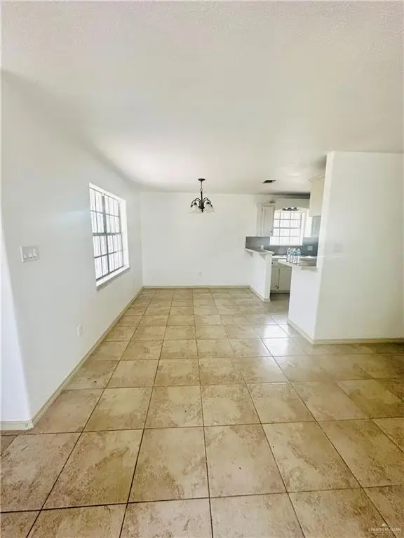 2804 Gumwood Avenue, McAllen, TX 78501 - Image #3