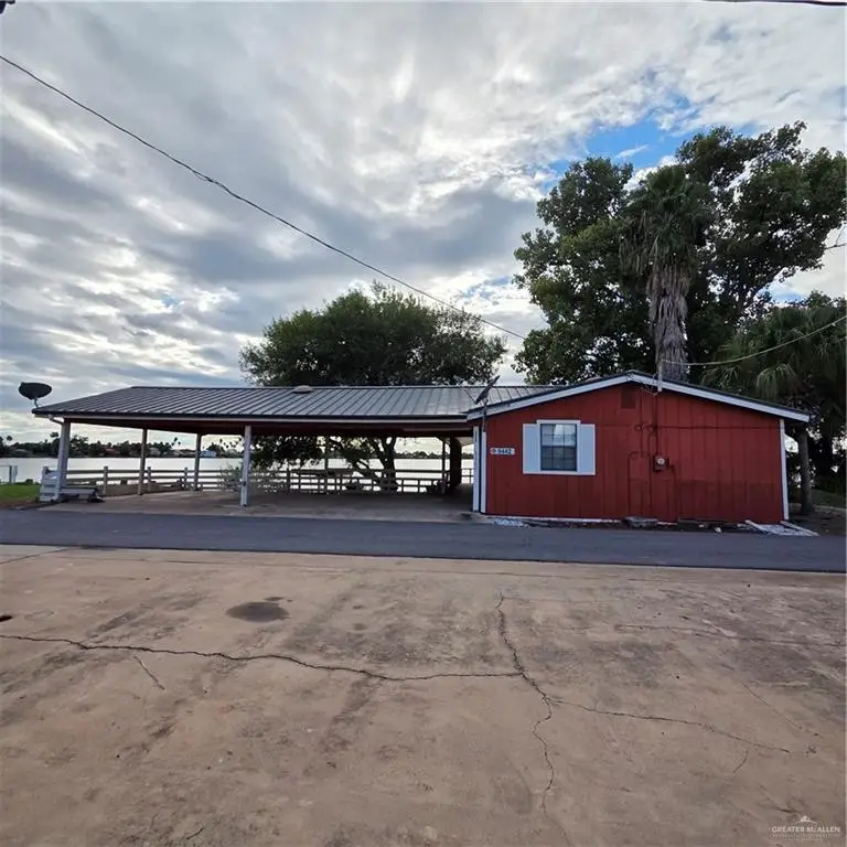 8442 Lago Vista Drive, Edcouch, TX 78538 - Image #1