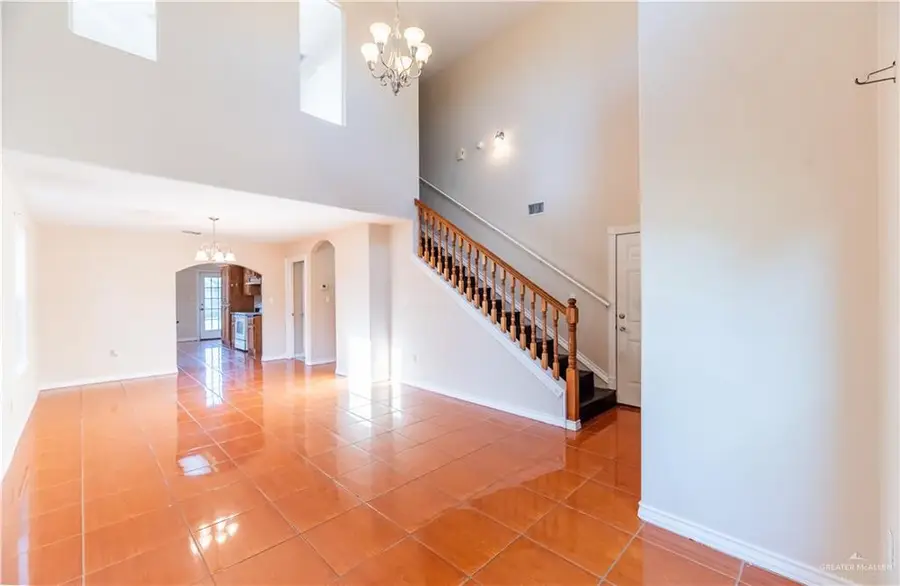 2117 Kilgore Avenue, McAllen, TX 78504 - Image #3