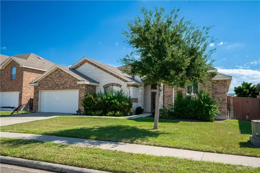 3713 Santa Inez Street, Mission, TX 78572 - Image #2
