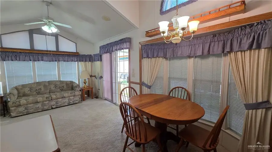 2421 Bobolink Circle W, Palmview, TX 78572 - Image #3