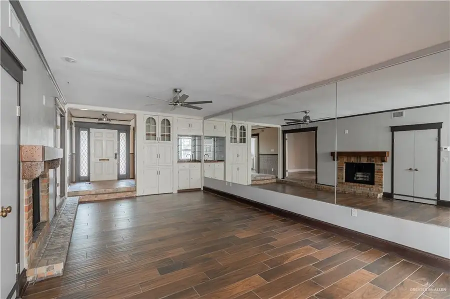 1004 S Border Avenue, Weslaco, TX 78596 - Image #3