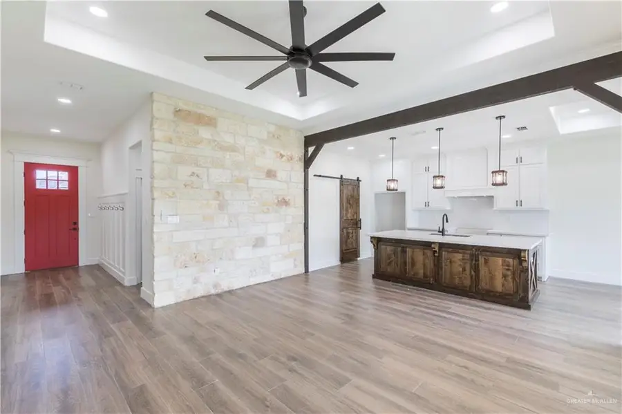 517 Tower Oak Drive, Alamo, TX 78516 - Image #2