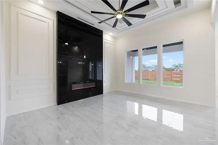 1908 Diplomat Drive, Edinburg, TX 78542 - Image #3