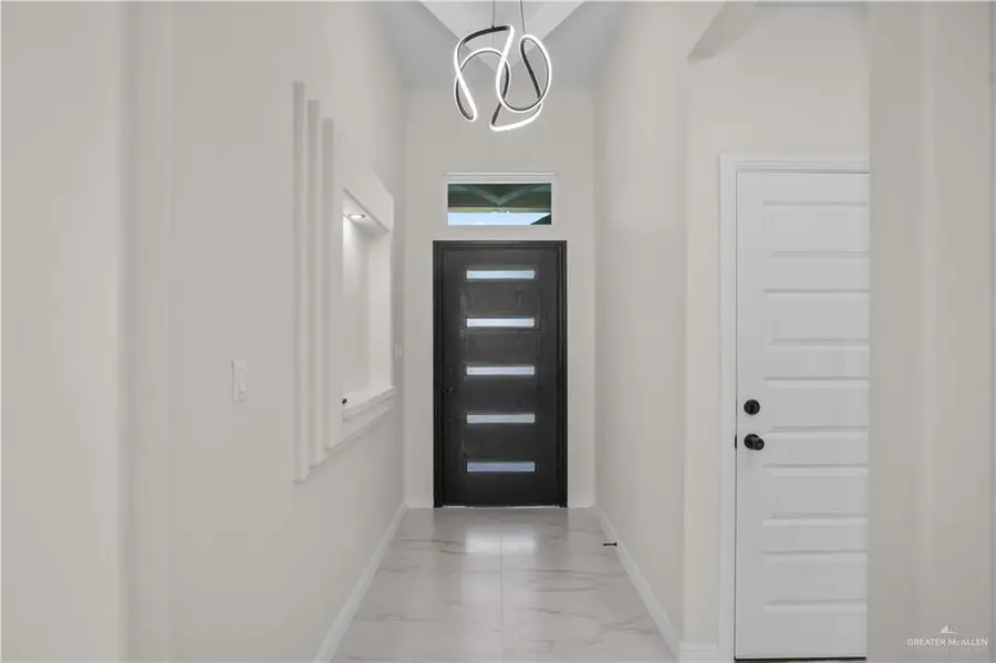 541 Candela Street, Edinburg, TX 78542 - Image #3