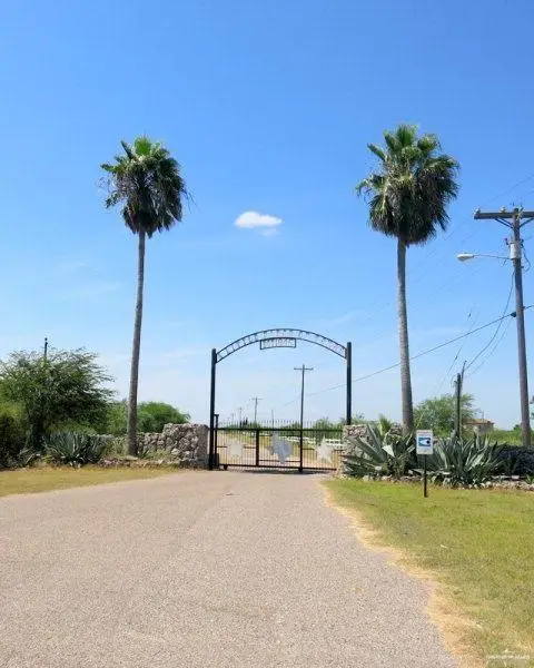 34907 Longhorn Drive, Edinburg, TX 78542