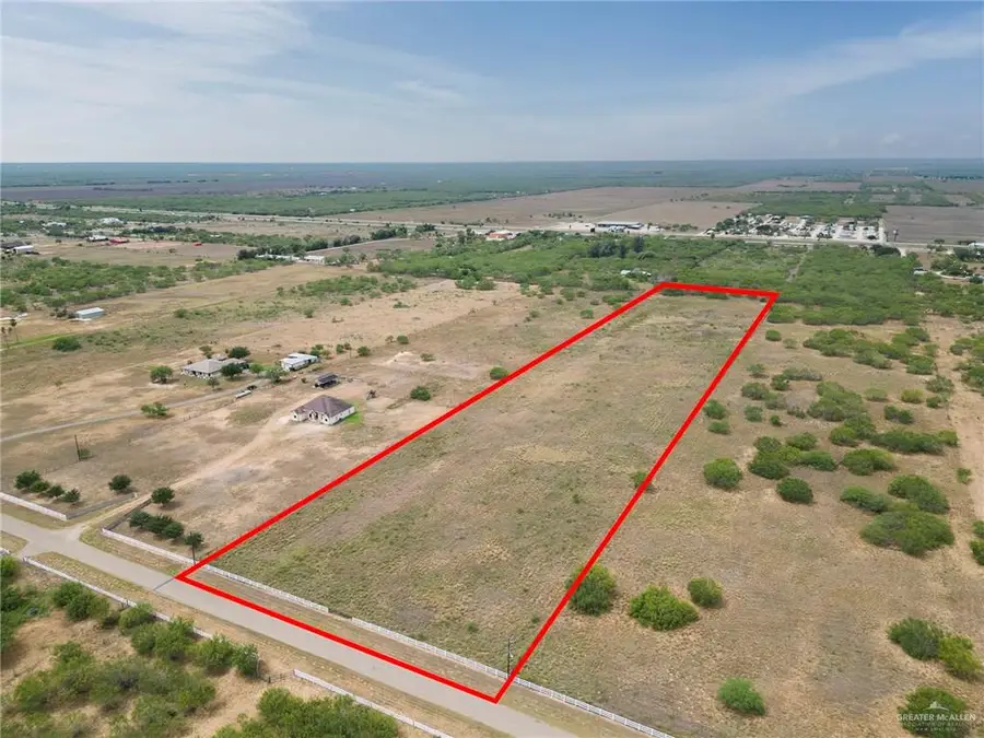 34907 Longhorn Drive, Edinburg, TX 78542 - Image #2