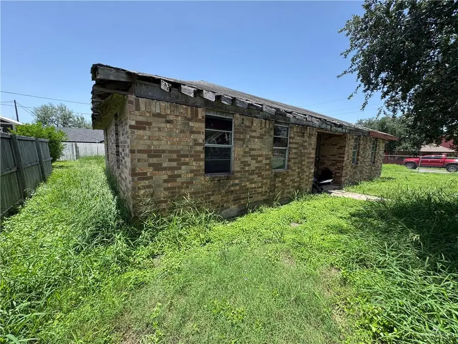 721 Villa Avenue, Pharr, TX 78577 - Image #3