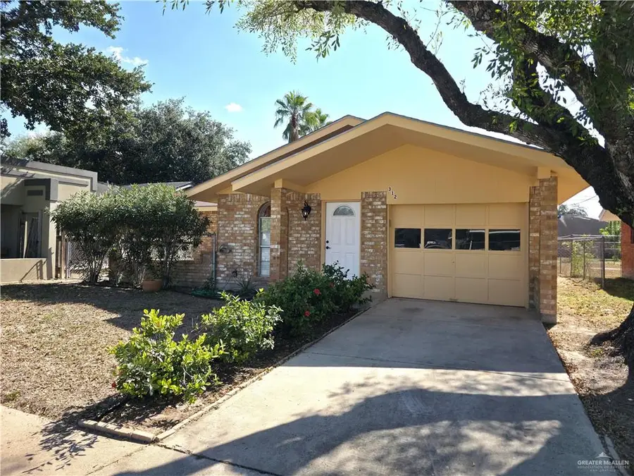 312 E Vine Avenue, McAllen, TX 78501 - Image #2