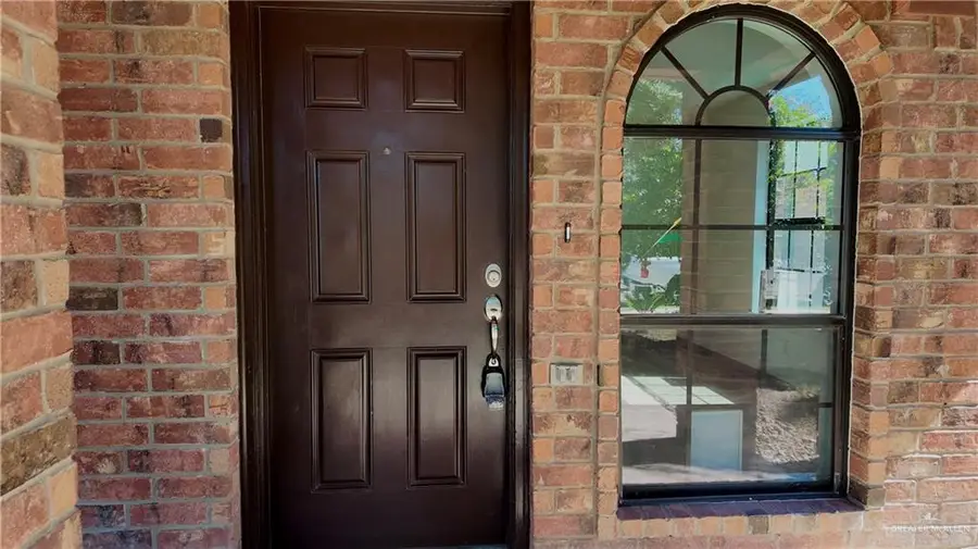 5803 S 27th Lane, McAllen, TX 78503 - Image #2