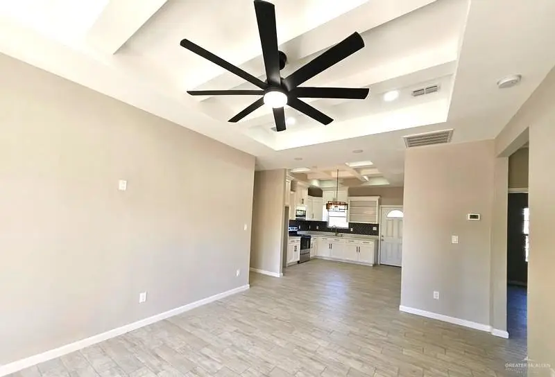 162 Valle Vista Drive, Elsa, TX 78543 - Image #3