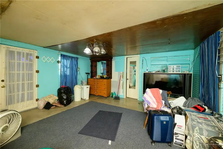 418 E Filmore Avenue, Harlingen, TX 78550 - Image #3