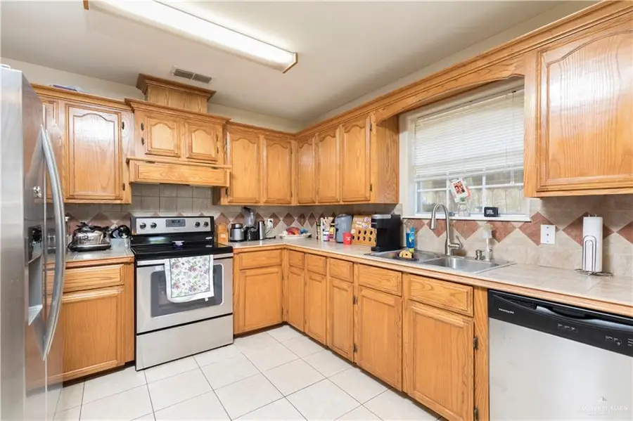 1801 Largo Street, Weslaco, TX 78596 - #3