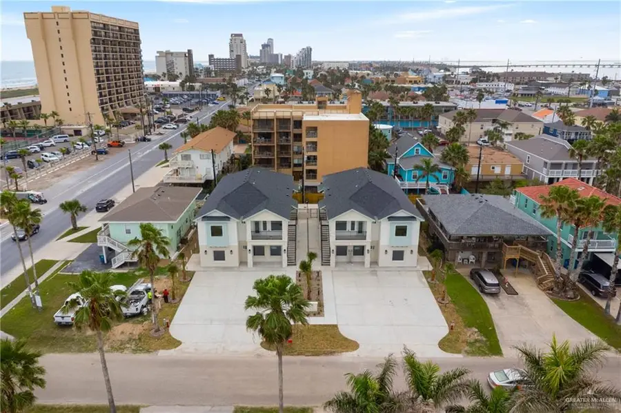 117 E Marlin Street #D, South Padre Island, TX 78597 - Image #2