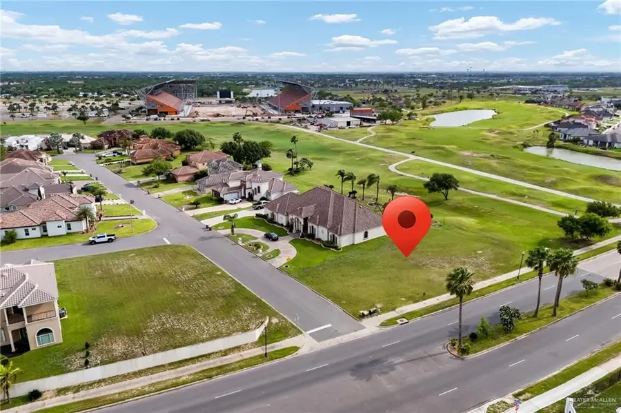 1920 Woods Drive East Street, Edinburg, TX 78572 - Image #3