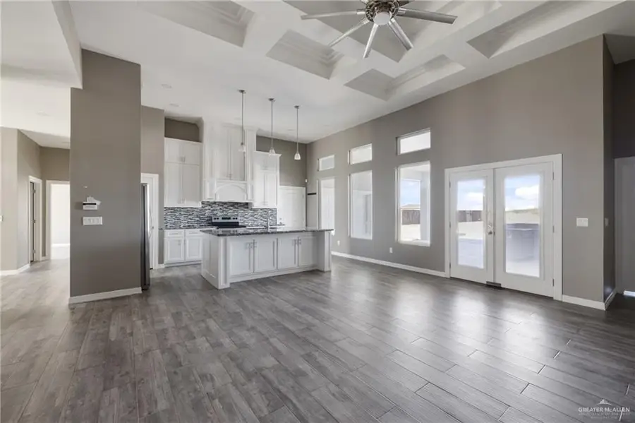 8510 G M Drive, Elsa, TX 78543 - Image #3