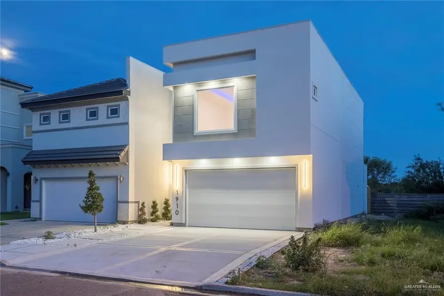 1910 Sunset Drive, Mission, TX 78572 - Image #2