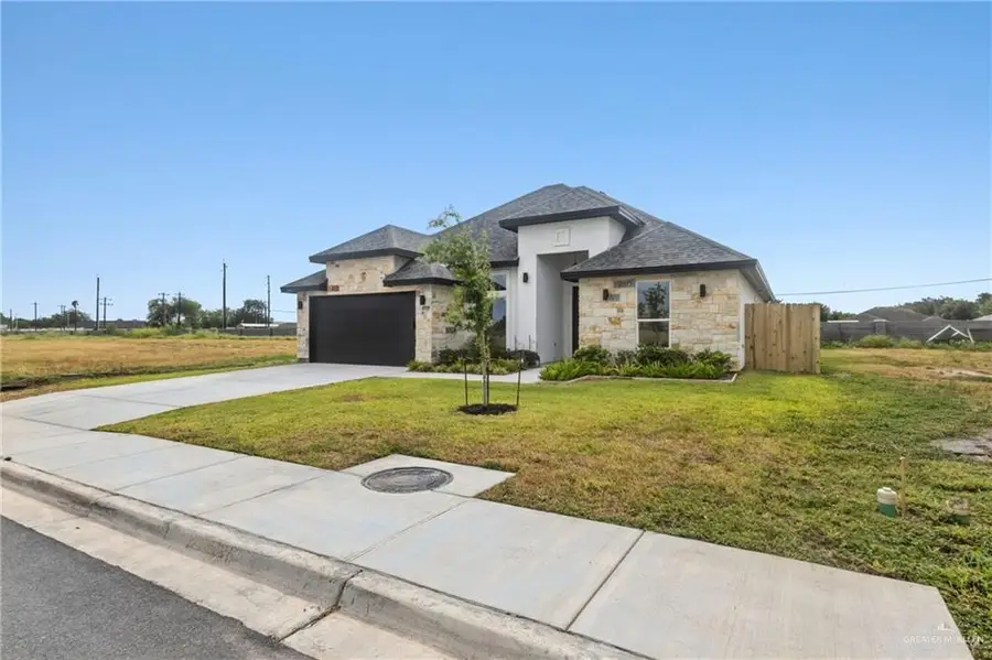 5810 N 44th Lane, McAllen, TX 78504 - #2
