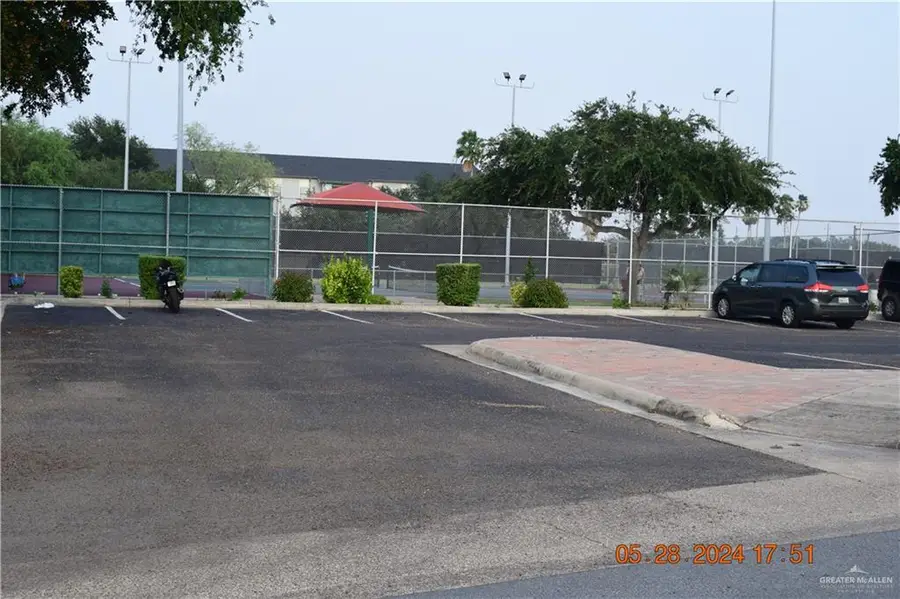 819 S 9th Street S, McAllen, TX 78503 - Image #3