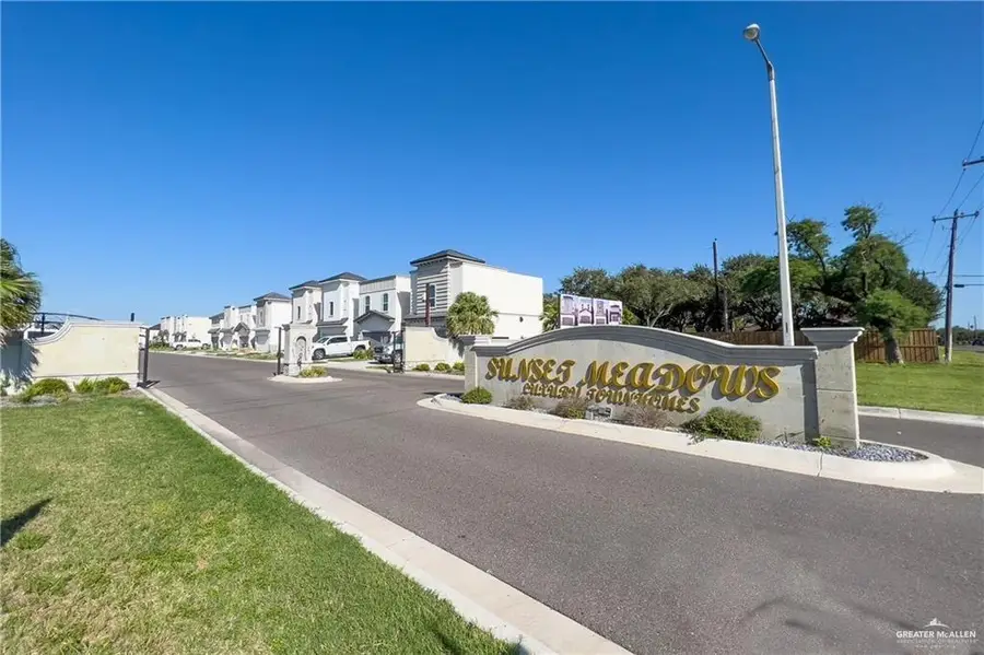 1908 Sunset Drive, Mission, TX 78572 - Image #2