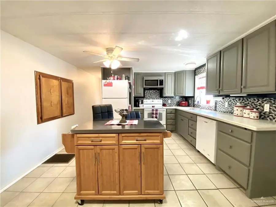 3004 Spur Drive, Mission, TX 78574 - Image #3