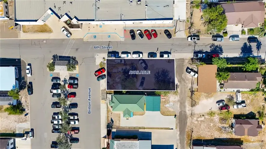 601 N Britton Avenue N, Rio Grande City, TX 78582 - Image #2