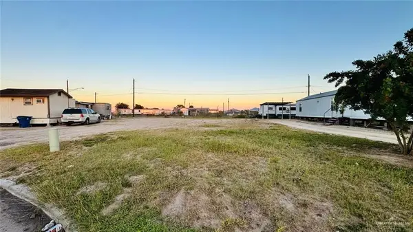 5716 Brady George Street, Edinburg, TX 78542