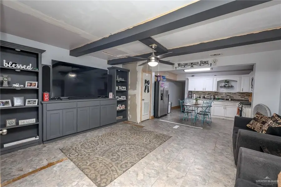801 N Pino Street, Weslaco, TX 78596 - Image #2