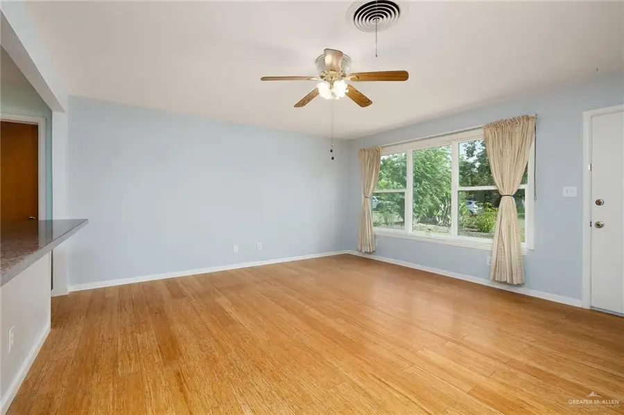 1001 W 7th Street, Weslaco, TX 78596 - Image #3