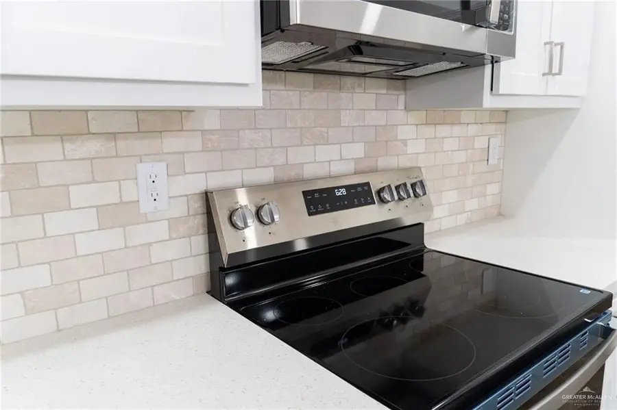 2214 San Charbel Street, San Juan, TX 78589 - Image #3