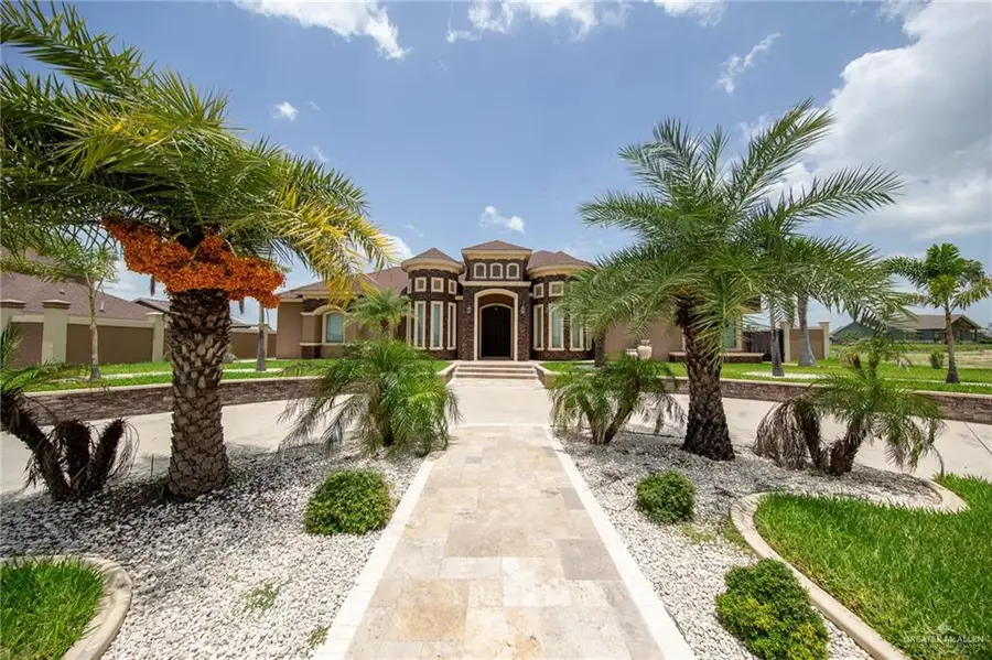 1007 Navajo Drive, Rio Grande City, TX 78582 - Image #2