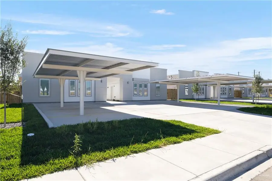 435 Medina Lane, Alamo, TX 78516 - Image #2