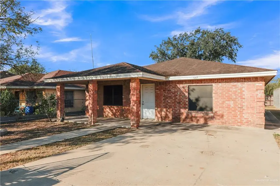537 Benito Street, Rio Grande City, TX 78582 - Image #2