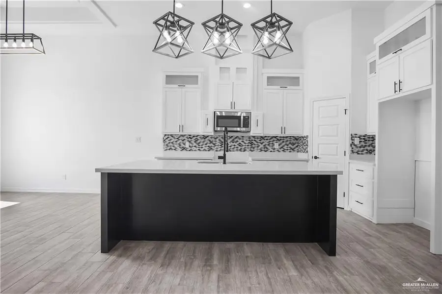 4025 Carol Lane, Edinburg, TX 78542 - #2