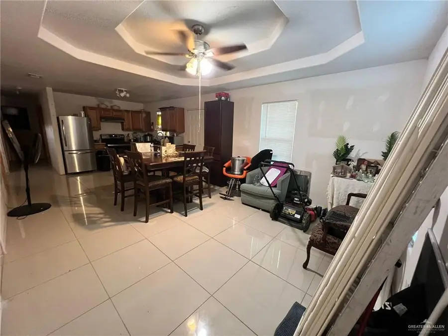 507 W Costa Rica Avenue, Pharr, TX 78577 - Image #2
