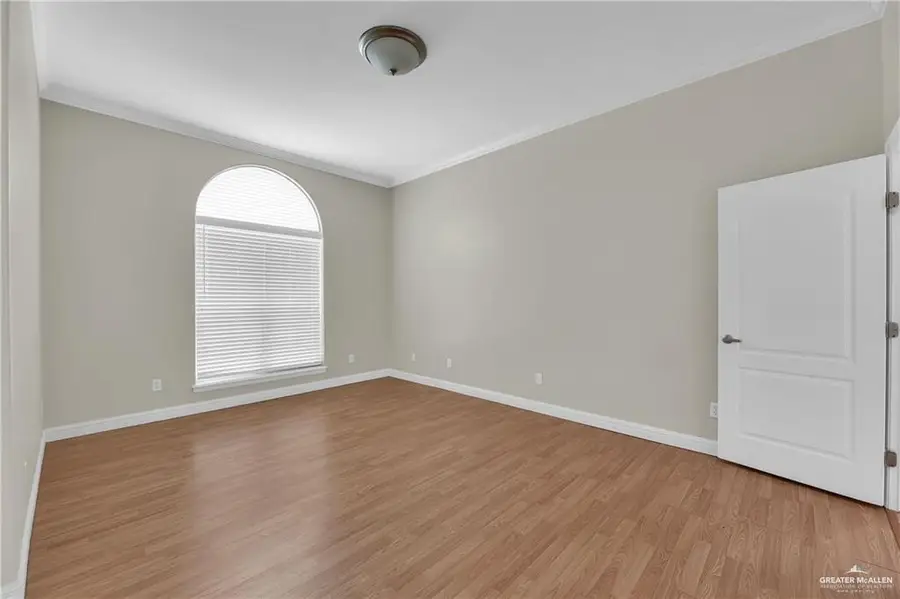 321 Condor Avenue, McAllen, TX 78504 - Image #2