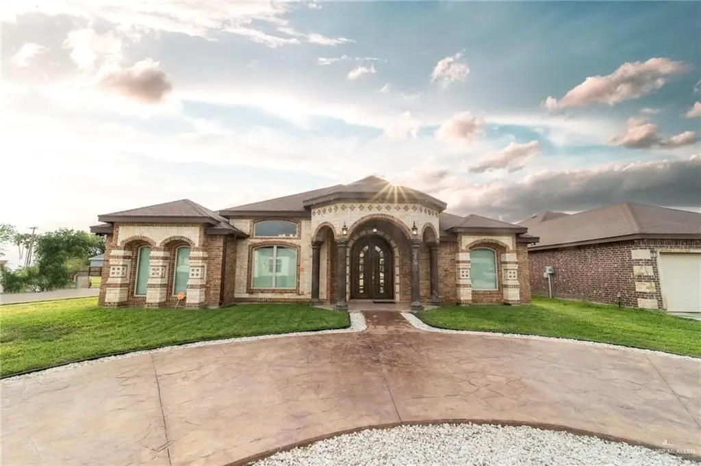 816 Samaria Street, Weslaco, TX 78596 - #1