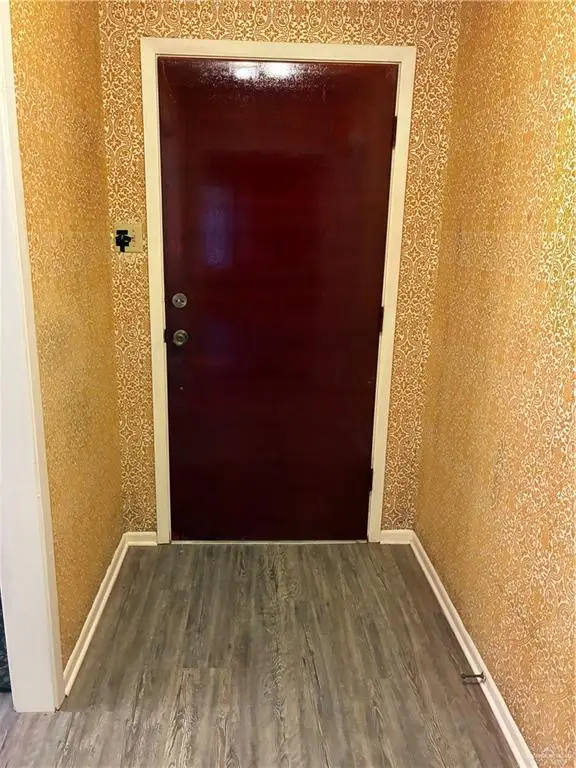 1018 E Samano Street E, Edinburg, TX 78539 - Image #2