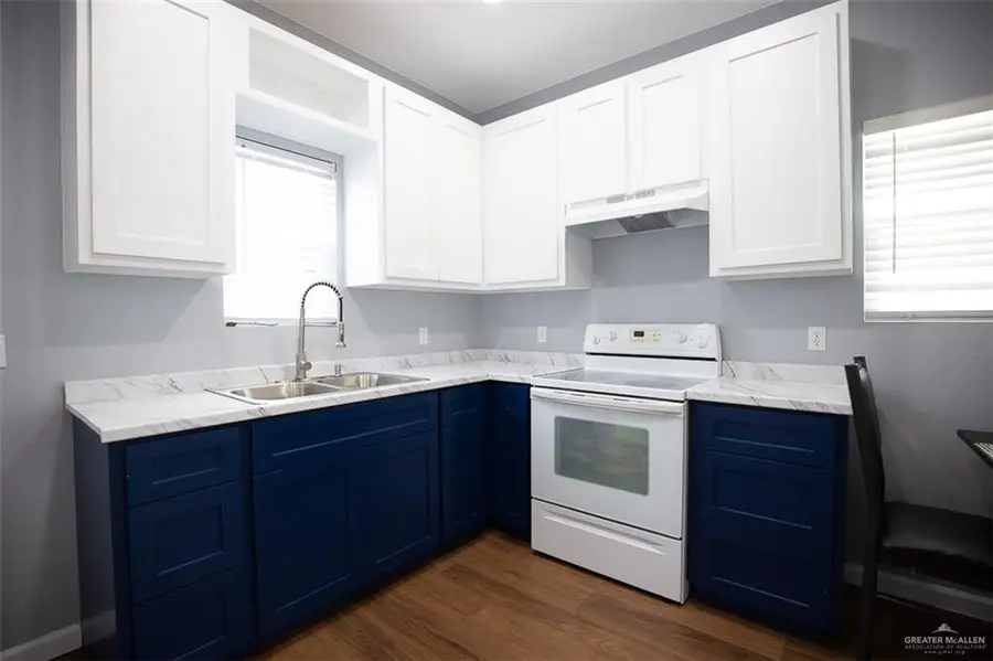 5263 Tyler Street, Southeast Hidalgo, TX 78570 - Image #3