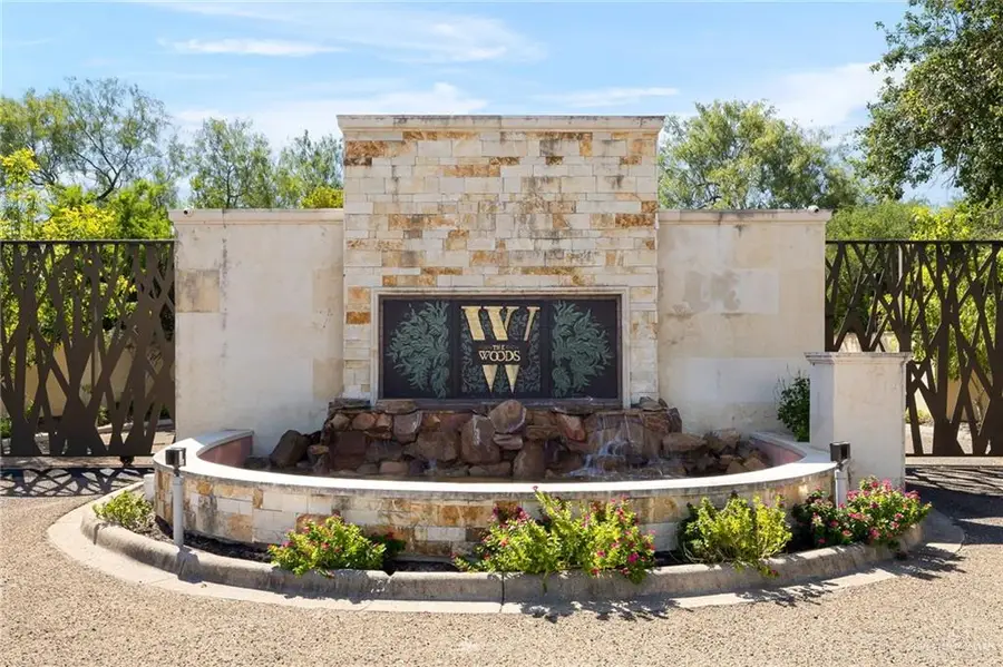 1514 Woods Street, Mission, TX 78572 - Image #2