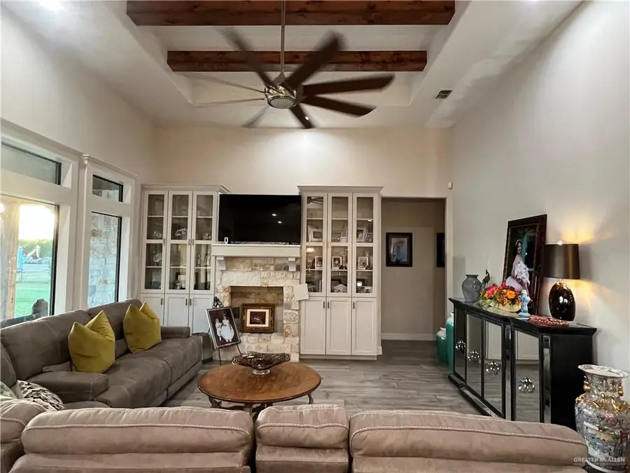 8443 Charles Green Road, Monte Alto, TX 78538 - Image #3