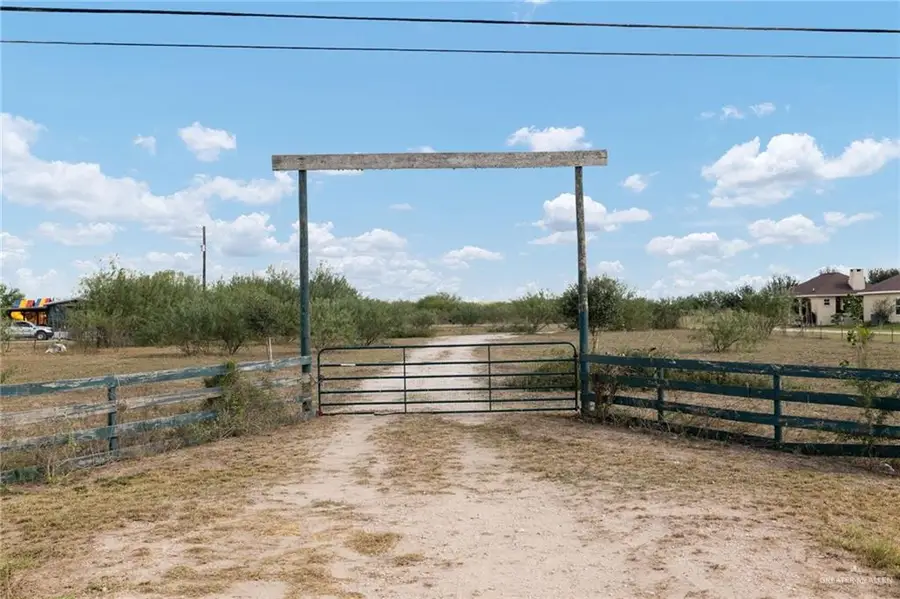 25356 Brushline Road, Edinburg, TX 78542 - Image #2