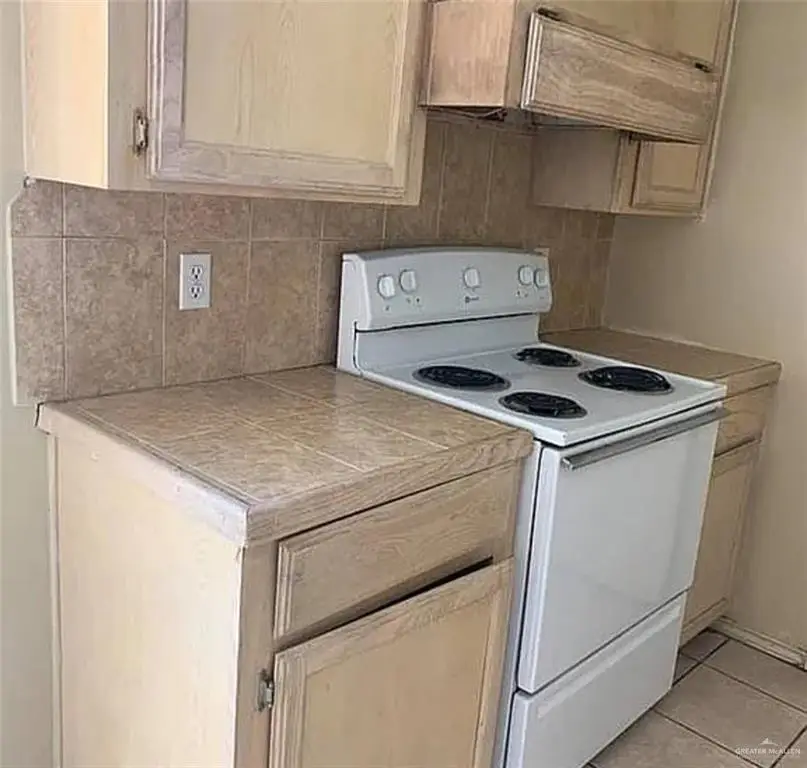 708 W Bronze Drive, Pharr, TX 78577 - Image #3