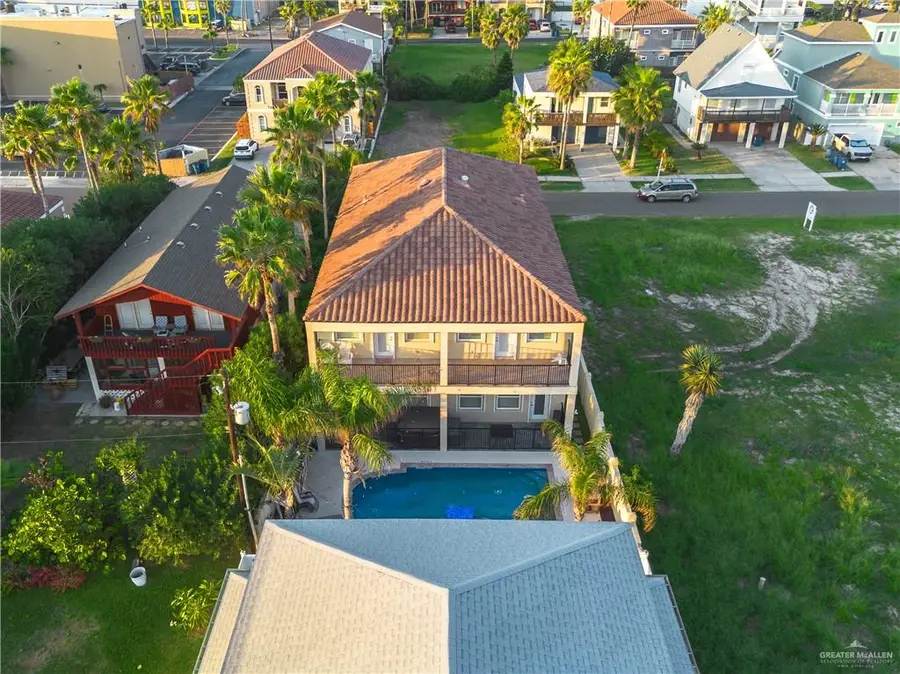 107 E Palm Street #A, South Padre Island, TX 78597 - Image #2