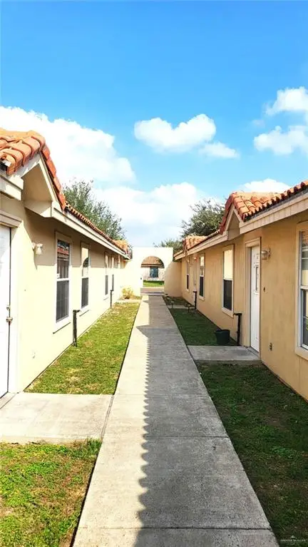 2504 Redbud Avenue, McAllen, TX 78504 - Image #2